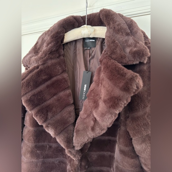 NWT Fashion Nova Vivienne Faux Fur Trench Maxi Coat Chocolate Brown Luxe - Picture 10 of 17
